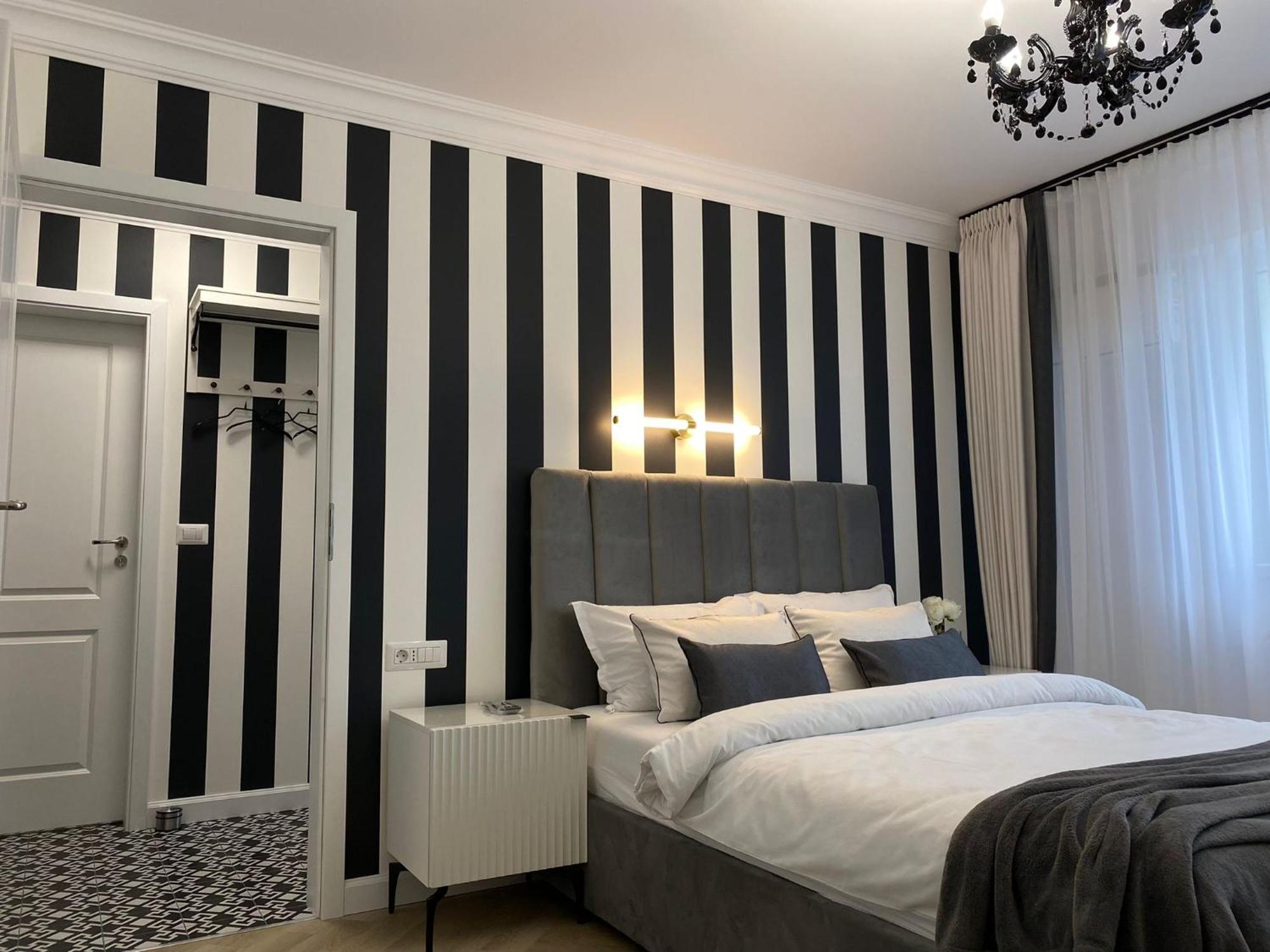 Studio Luxury Black & White Alba Iulia Exterior foto