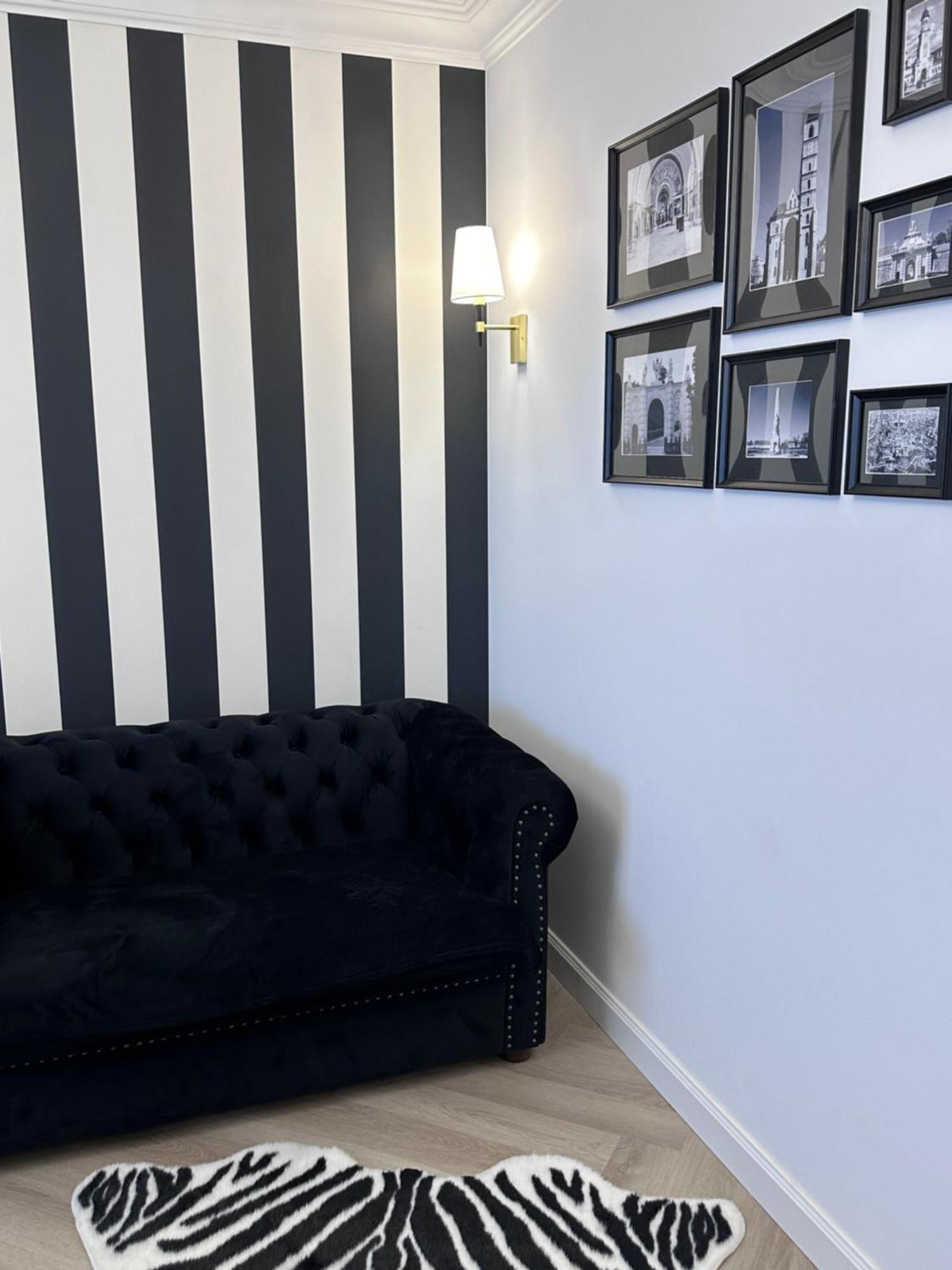 Studio Luxury Black & White Alba Iulia Exterior foto